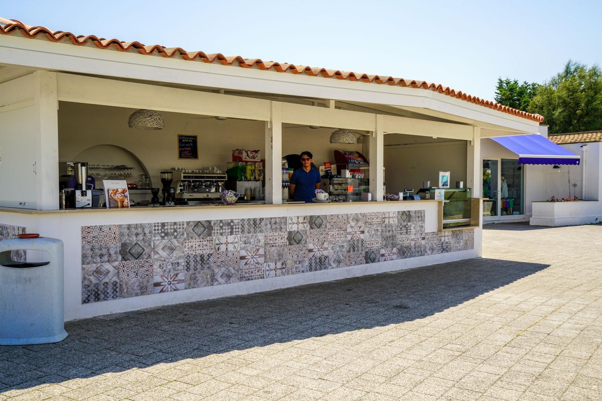 Hotel Futura Club Torre Rinalda Zewnętrze zdjęcie