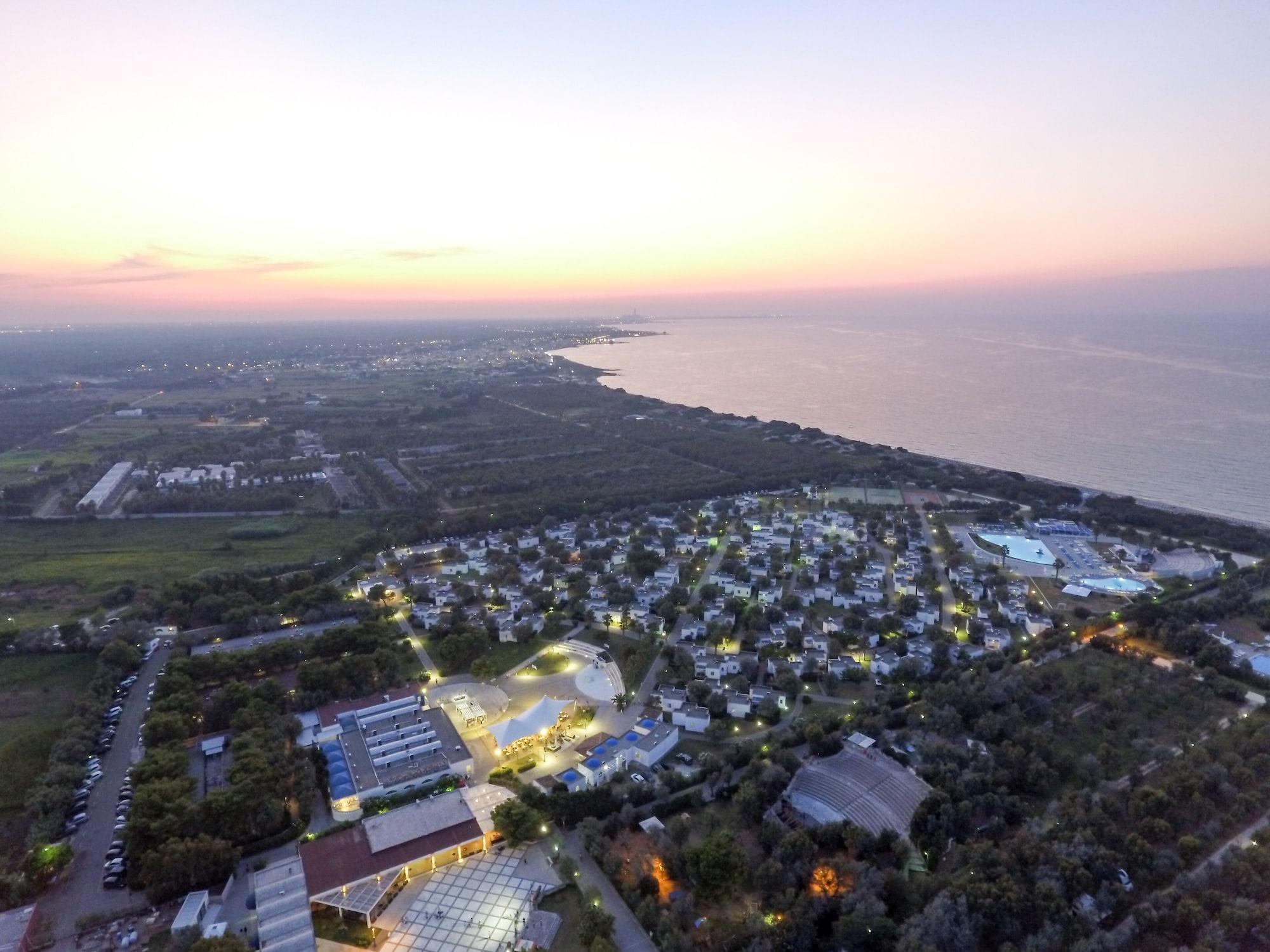 Hotel Futura Club Torre Rinalda Zewnętrze zdjęcie