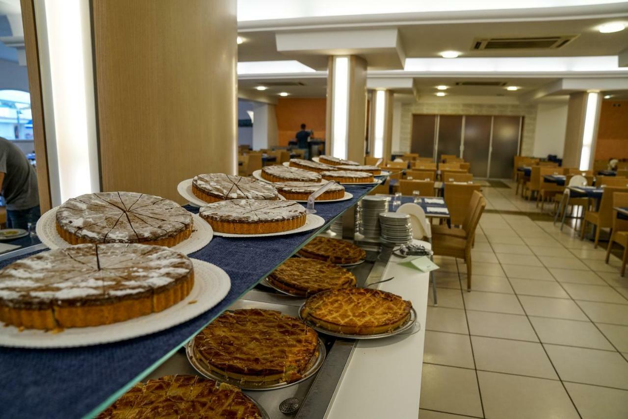 Hotel Futura Club Torre Rinalda Zewnętrze zdjęcie
